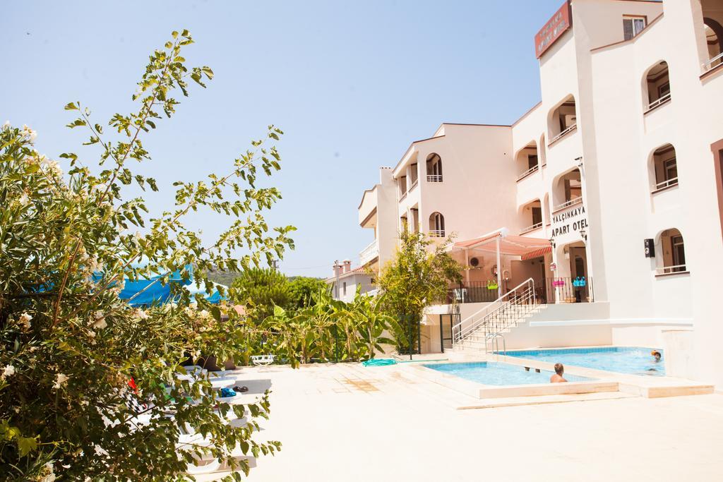 Yalcinkaya Apart Hotel Çeşme Exteriör bild